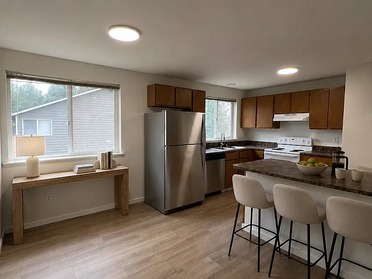 10232 Dakota Way #B — Photo 3