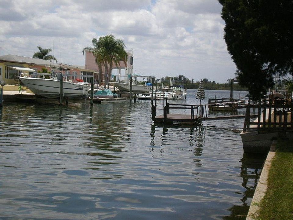 1st image of Stacey Dr