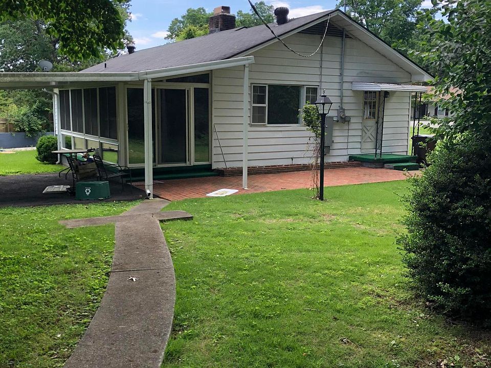 2nd image of 111 Olney Ln