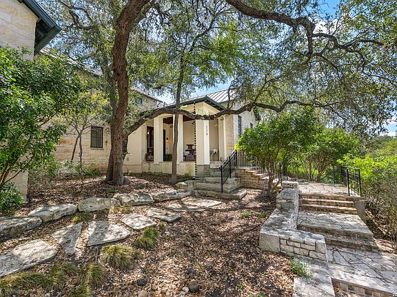 4th image of 114 Turnberry Way