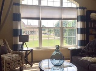 4059 Kirkway Ct, Howell, MI 48843