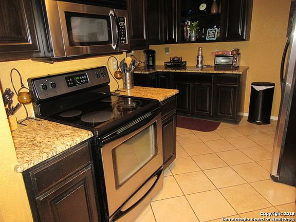 3rd image of 115 Northill Dr