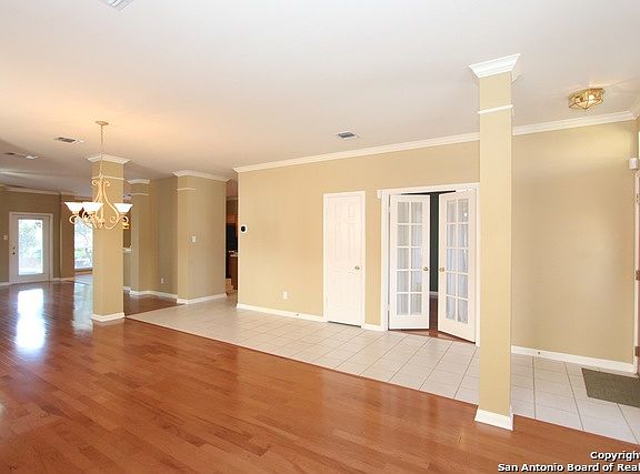 5th image of 606 Belmark Ct