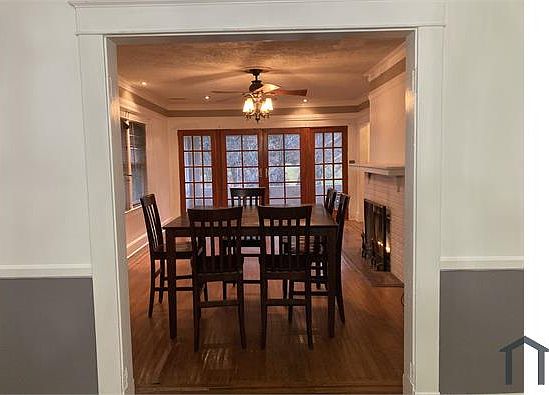 3rd image of 3101 Hillsdale Rd #2