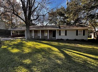229 Maywood Cir, Jackson, MS 39211