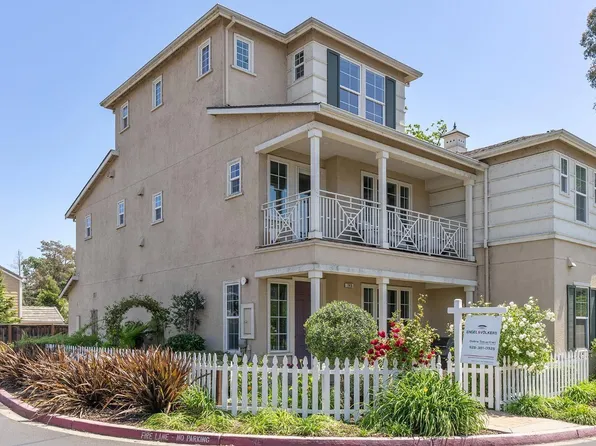 745 Ponder Court, Napa, CA 94559