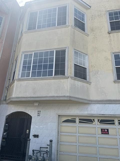 1st image of 189 Broad St