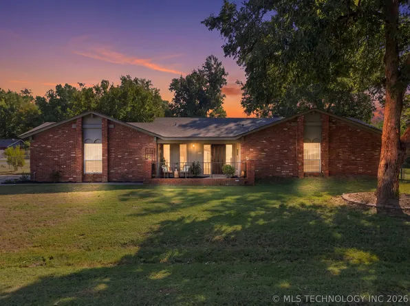 12911 S 123rd East Ave, Broken Arrow, OK 74011