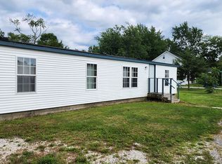 111 Bragg St, Sweetser, IN 46987