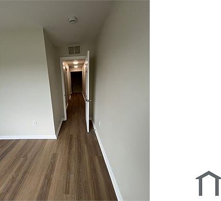 2nd image of 3004 N Broad St #A