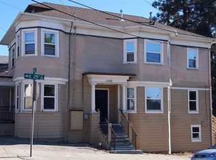 1302 E 25th St, Oakland, CA 94606