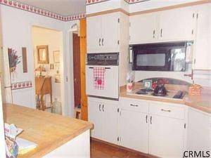 4th image of 99 Elsmere Ave #B