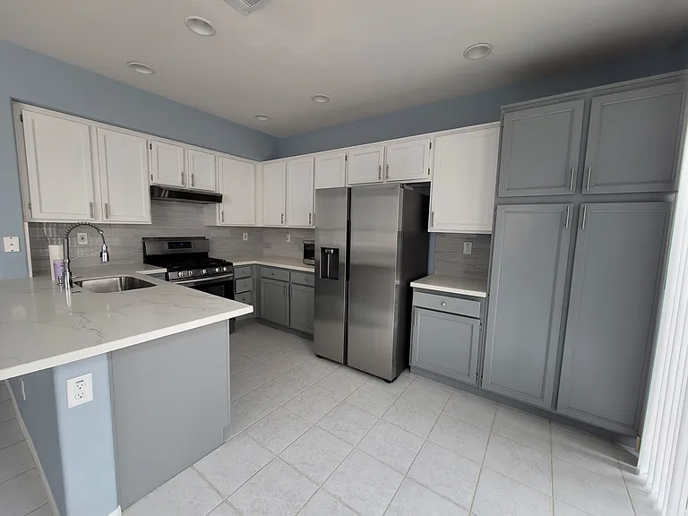 11559 Compass Point Dr N #3 — Photo 4