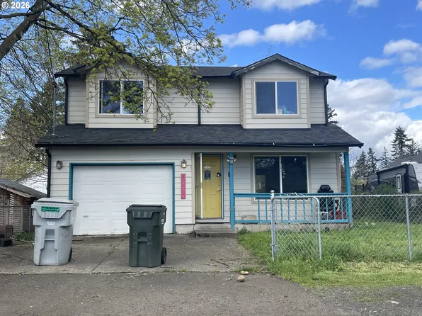 8321 SE Gray St, Happy Valley, OR 97086