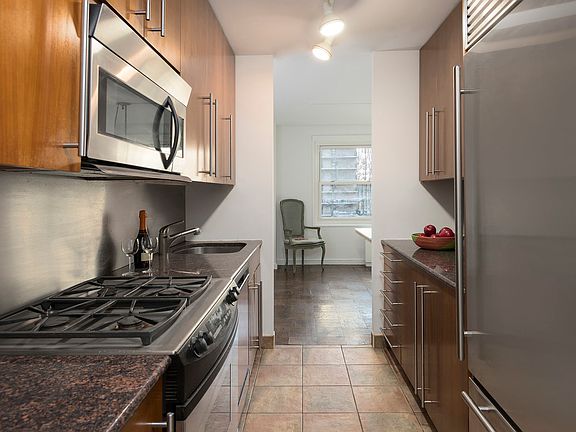 4th image of 150 W End Ave APT 4L