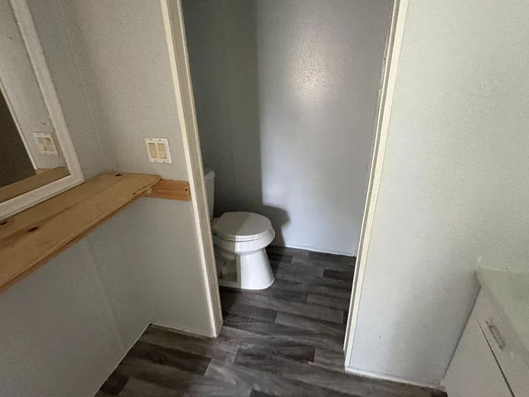 Unit Photo