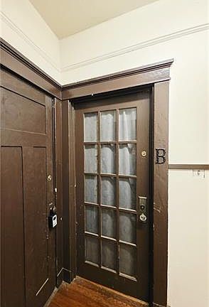 2nd image of 4729 Carondelet St APT B