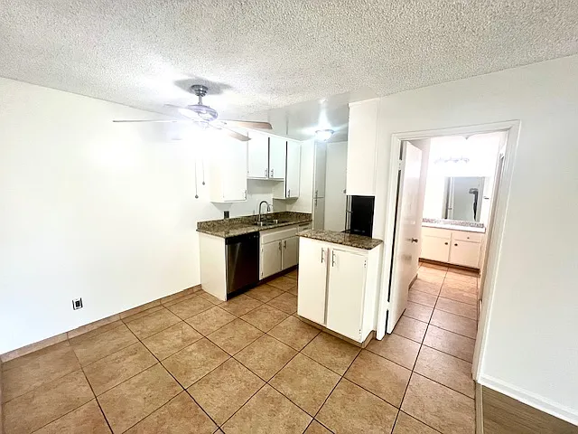 433 Pioneer Drive — Photo 13