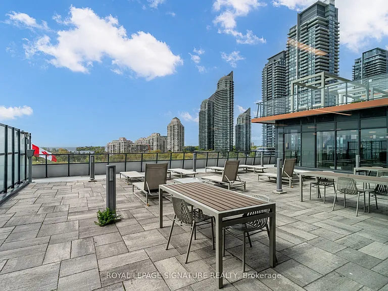 20 Shore Breeze Dr #515 — Photo 38