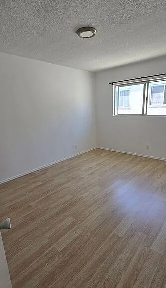 1308 N Poinsettia Pl #8 — Photo 9