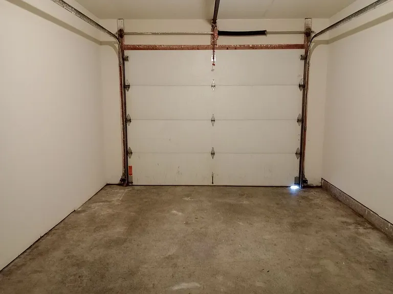 4304 - 4306 Caleb Court — Photo 3