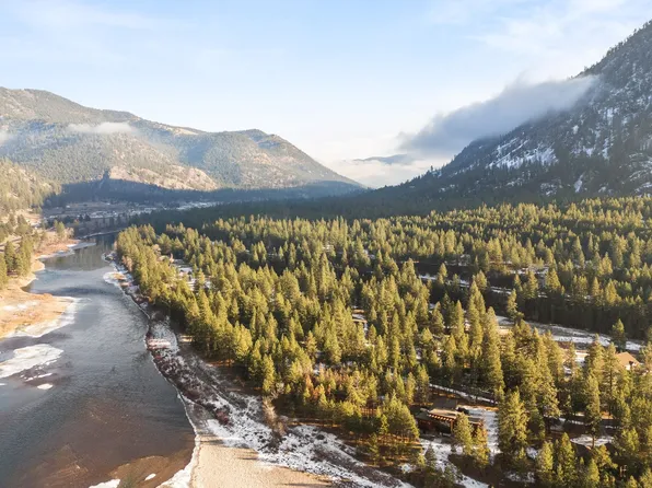 1140 Reardon Ln, Alberton, MT 59820