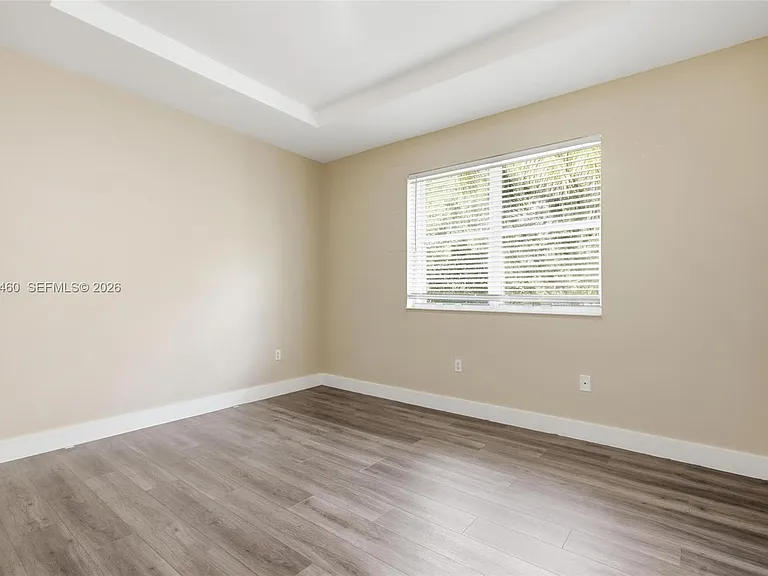 2247 NE 42nd Ave — Photo 10