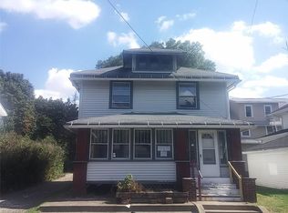 1408 Piper Ct NW, Canton, OH