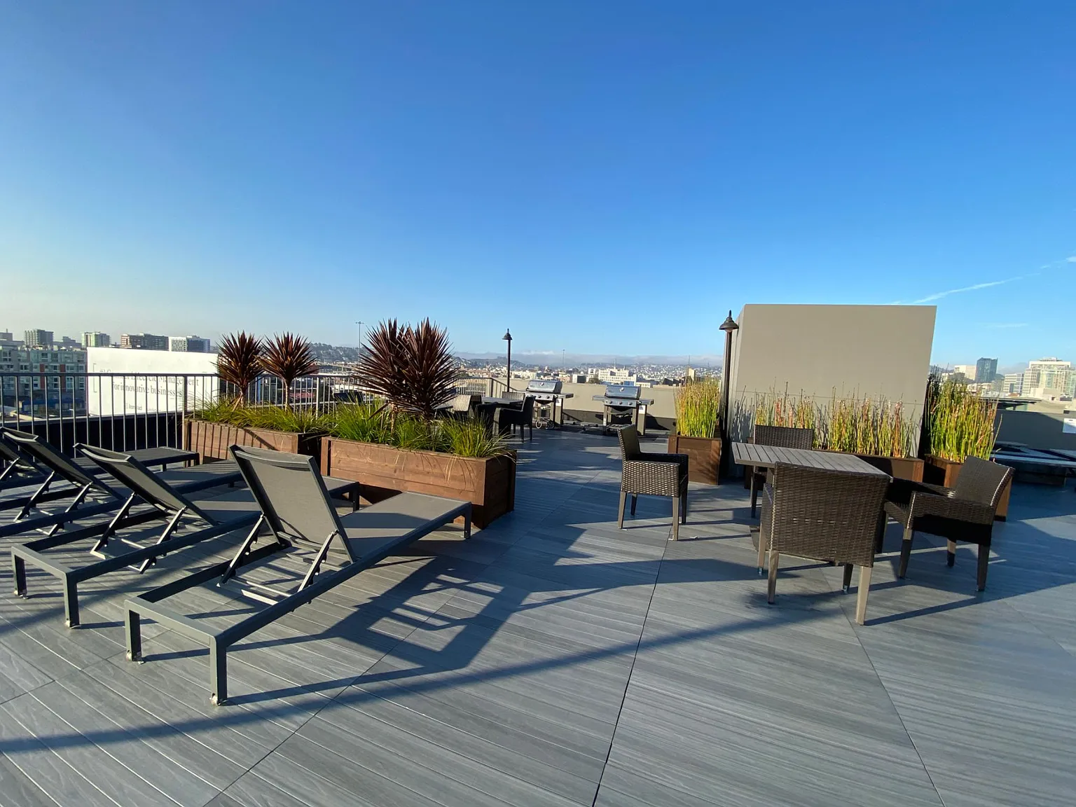 750 Harrison St — Photo 4