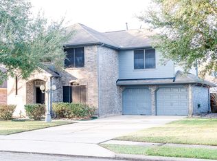 5022 Parkcrest Dr, La Porte, TX 77571