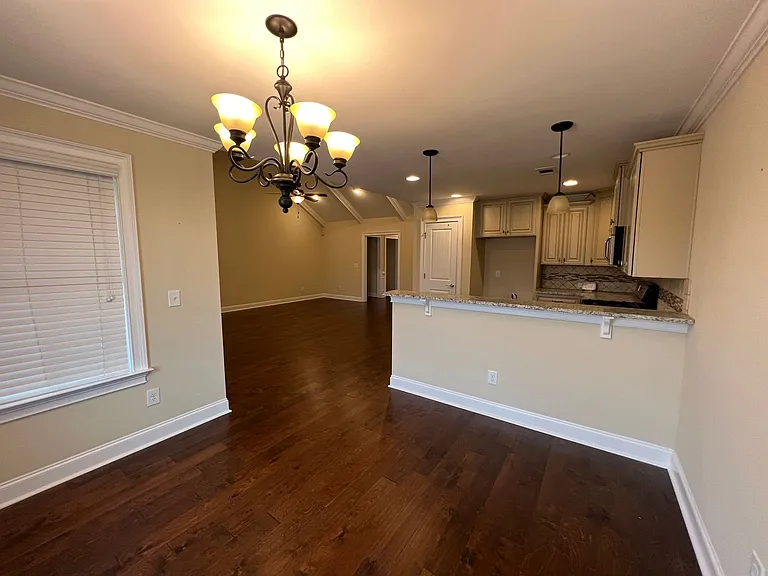 1802 Mabel Dr — Photo 12