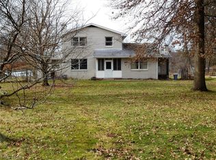 1518-1504 Collar Price Rd, Hubbard, OH 44425