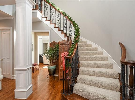 4th image of 3904 Arbor Vista Dr