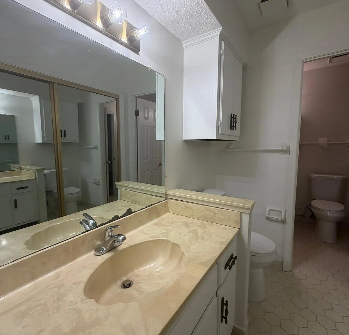 Crestridge -7013 - 1 — Photo 2