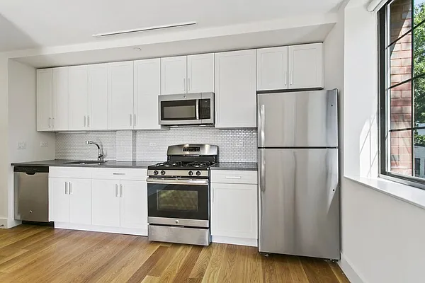 Rented by Citi Habitats | media 4