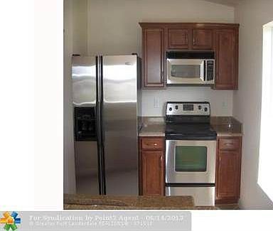 3rd image of 2936 SW Cape Breton Dr