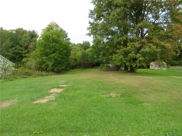 0 Barkeyville Rd, Grove City, PA 16127