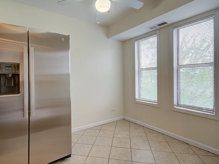 2210 Country Club Dr #26 — Photo 5