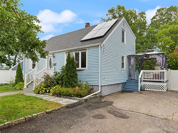 5th image of 12 Cedar Cir