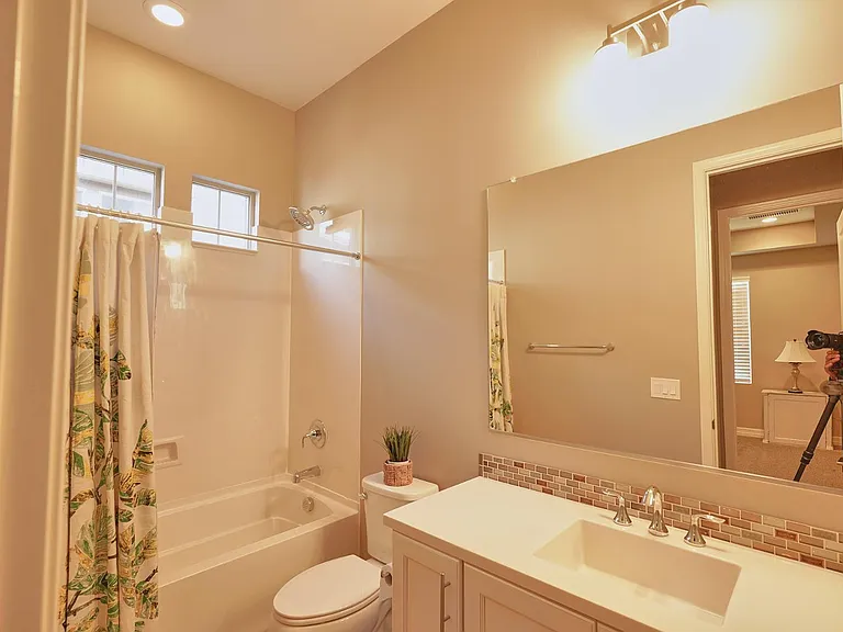 26627 N 104th Way — Photo 11