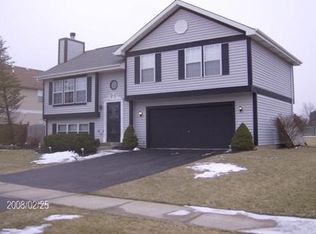 8127 Brickstone Dr, Frankfort, IL 60423