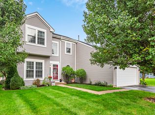 614 Anderson Dr, Lake In The Hills, IL 60156