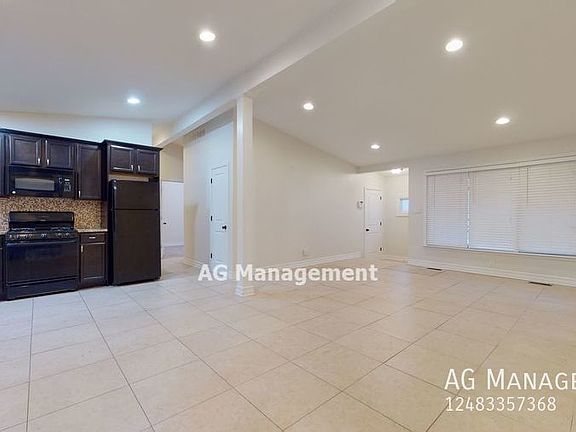 5th image of 15321 Joan Ave