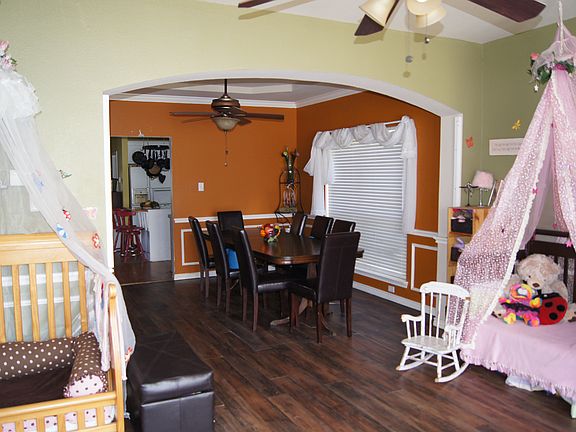 5th image of 513 Buffalo Creek Dr