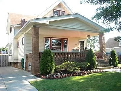 13721 West Ave photo 1
