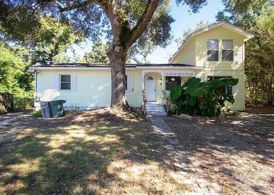 5 N Edgewood Cir #C