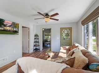 922 Sage St, Lake Geneva, WI 53147