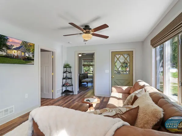 922 Sage St, Lake Geneva, WI 53147