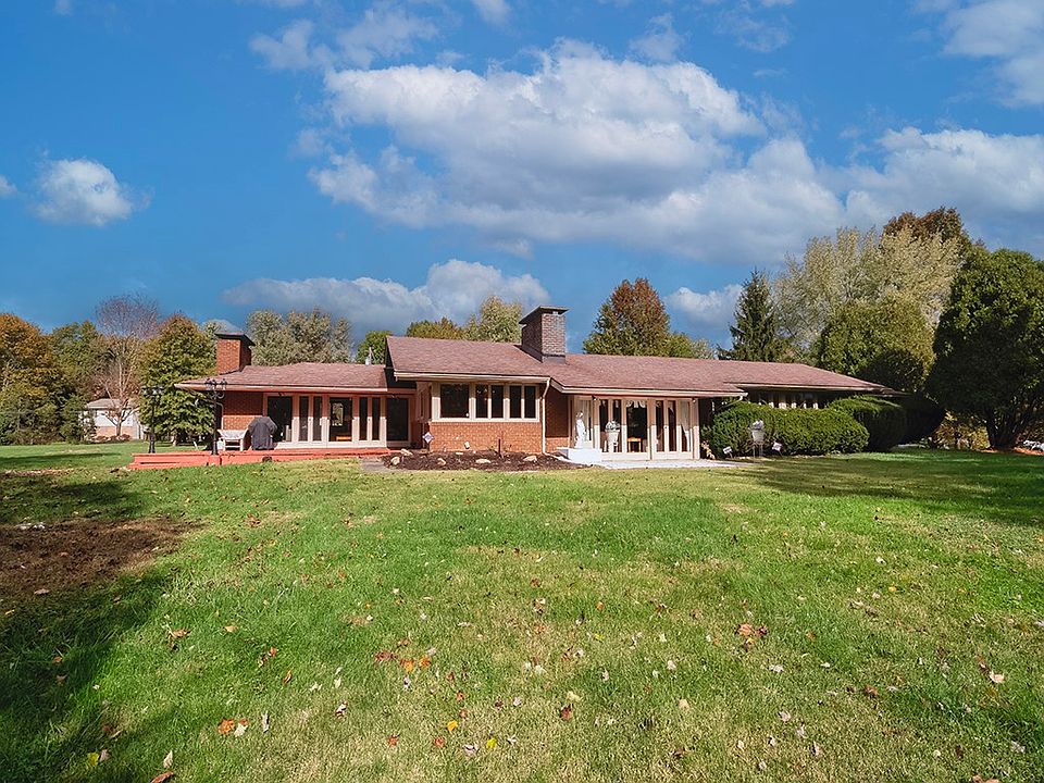 4555 Glen Eden Rd, Cranberry Township, PA 16066 | Zillow