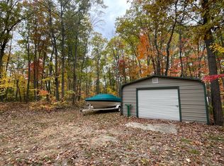 6764 Crystal Rd, Johannesburg, MI 49751